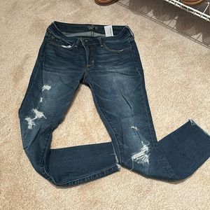 A&F Harper distressed jeans!